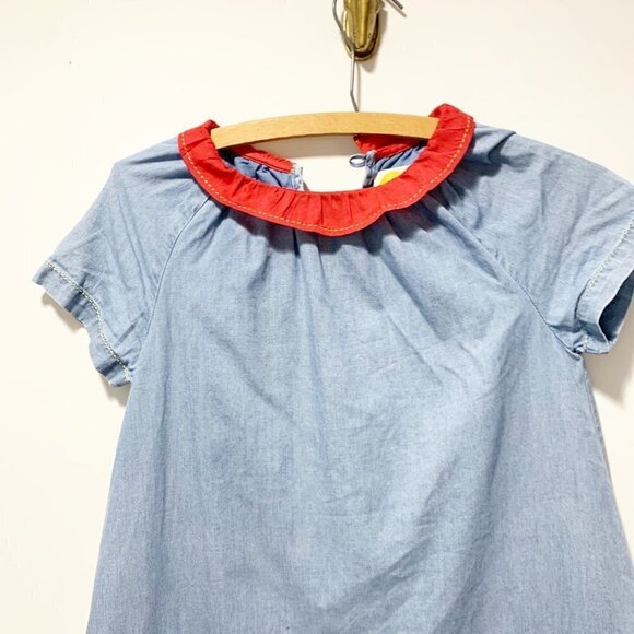 Mini Boden Chambray Embroidered Floral Dress Size 9/10 Peter Pan Collar - Picture 4 of 13